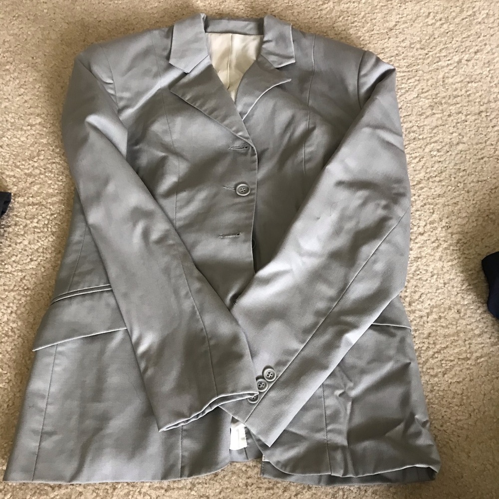 Pretty grey show coat